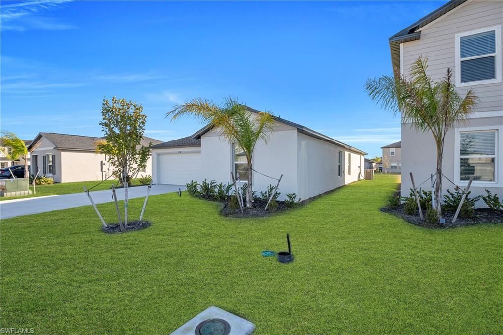 17567 Paradiso Way, North Fort Myers, FL 33917 Photo