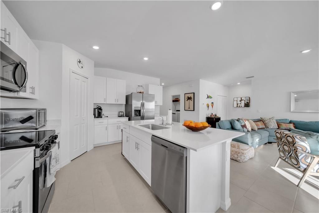 17567 Paradiso Way, North Fort Myers, FL 33917 Photo