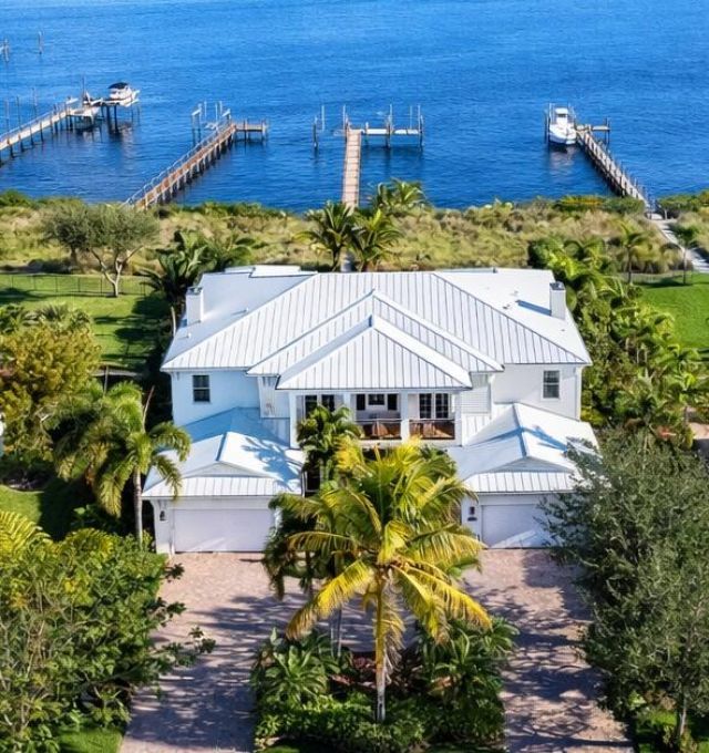 3042 NW Radcliffe Way, Palm City, FL 34990 Photo