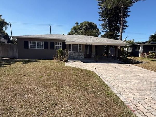 635 NW 5th Street, Boynton Beach, FL 33435
