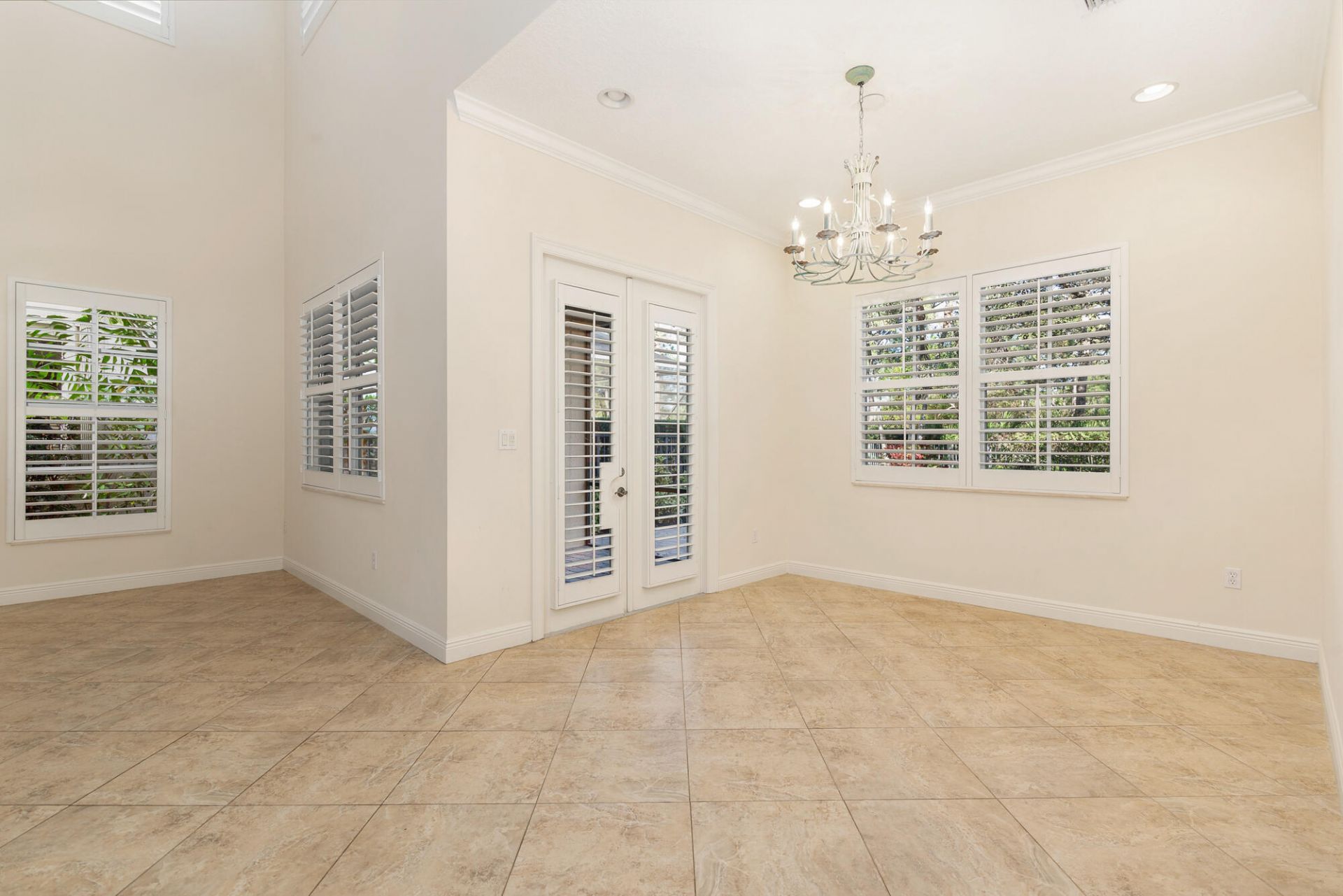 957 Mill Creek Drive, Palm Beach Gardens, FL 33410 Photo