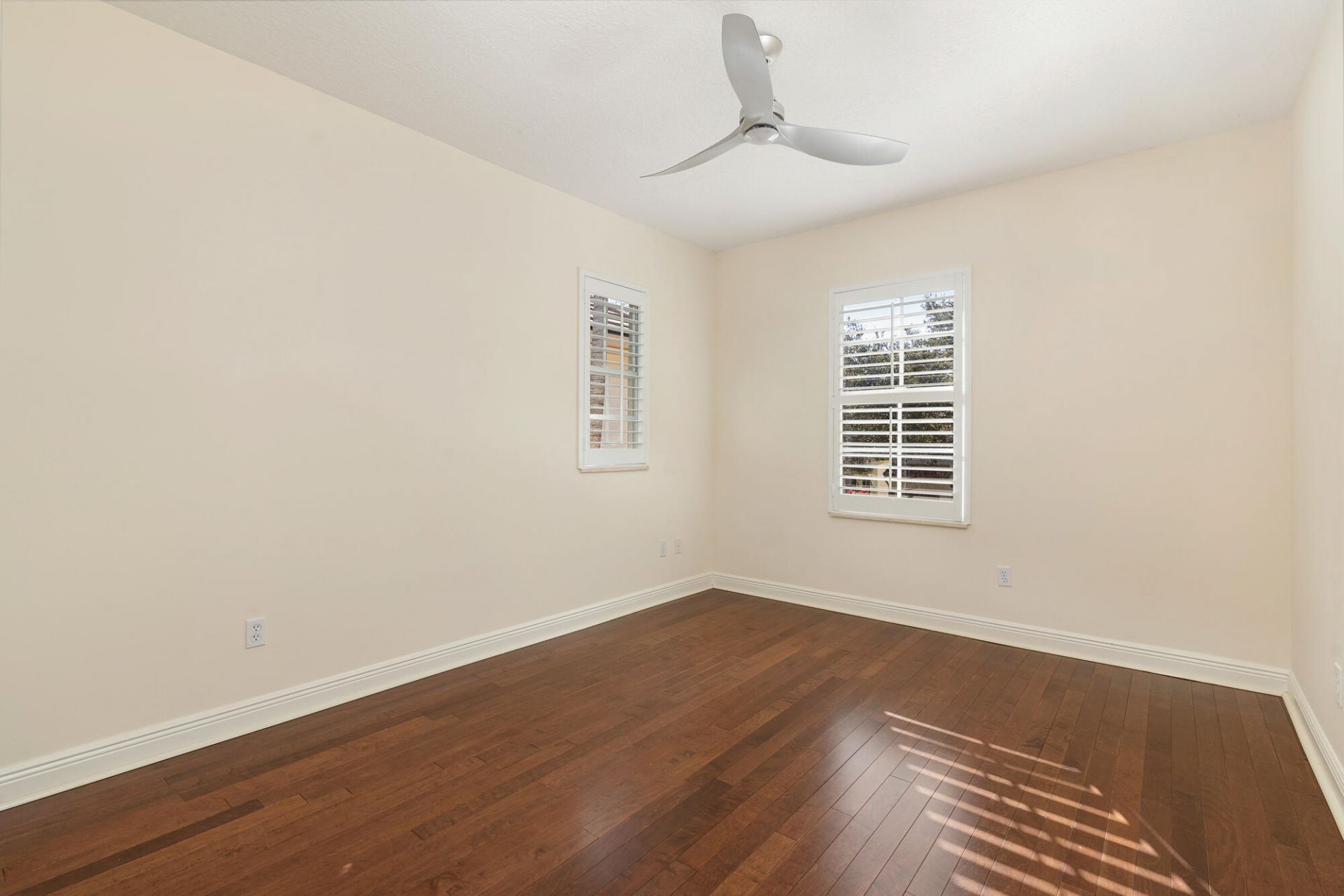 957 Mill Creek Drive, Palm Beach Gardens, FL 33410 Photo