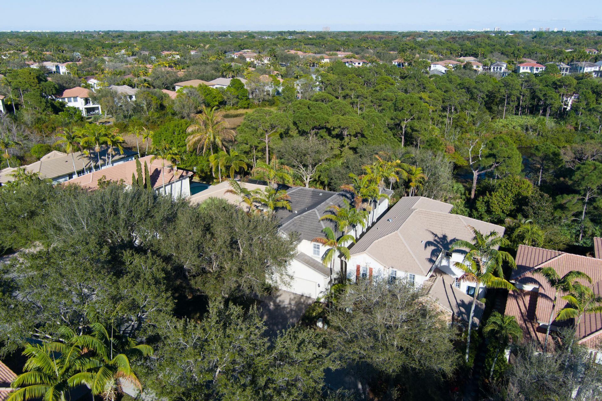 957 Mill Creek Drive, Palm Beach Gardens, FL 33410 Photo