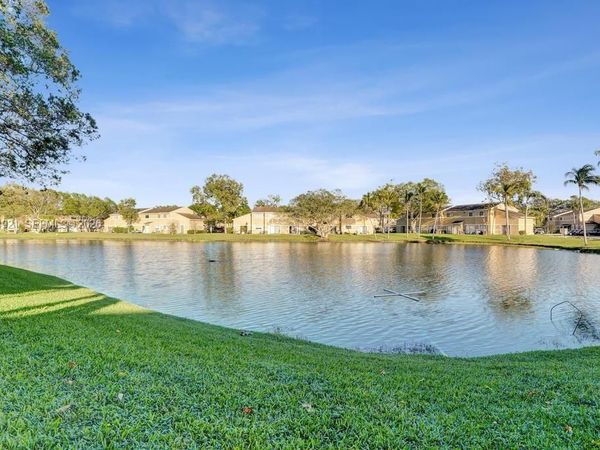 351 Palm Way , Unit 108, Pembroke Pines, FL 33025