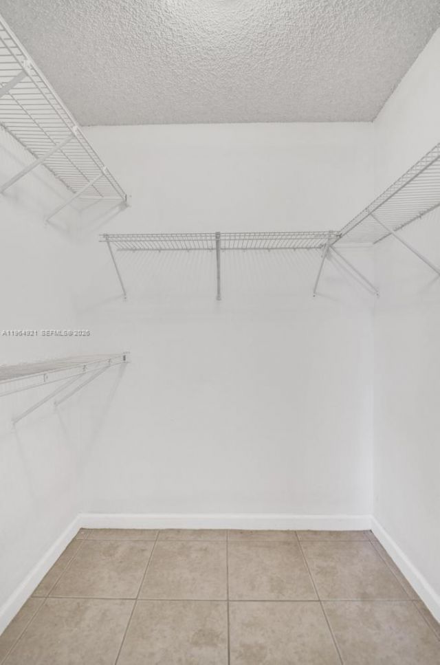 351 Palm Way , Unit 108, Pembroke Pines, FL 33025 Photo