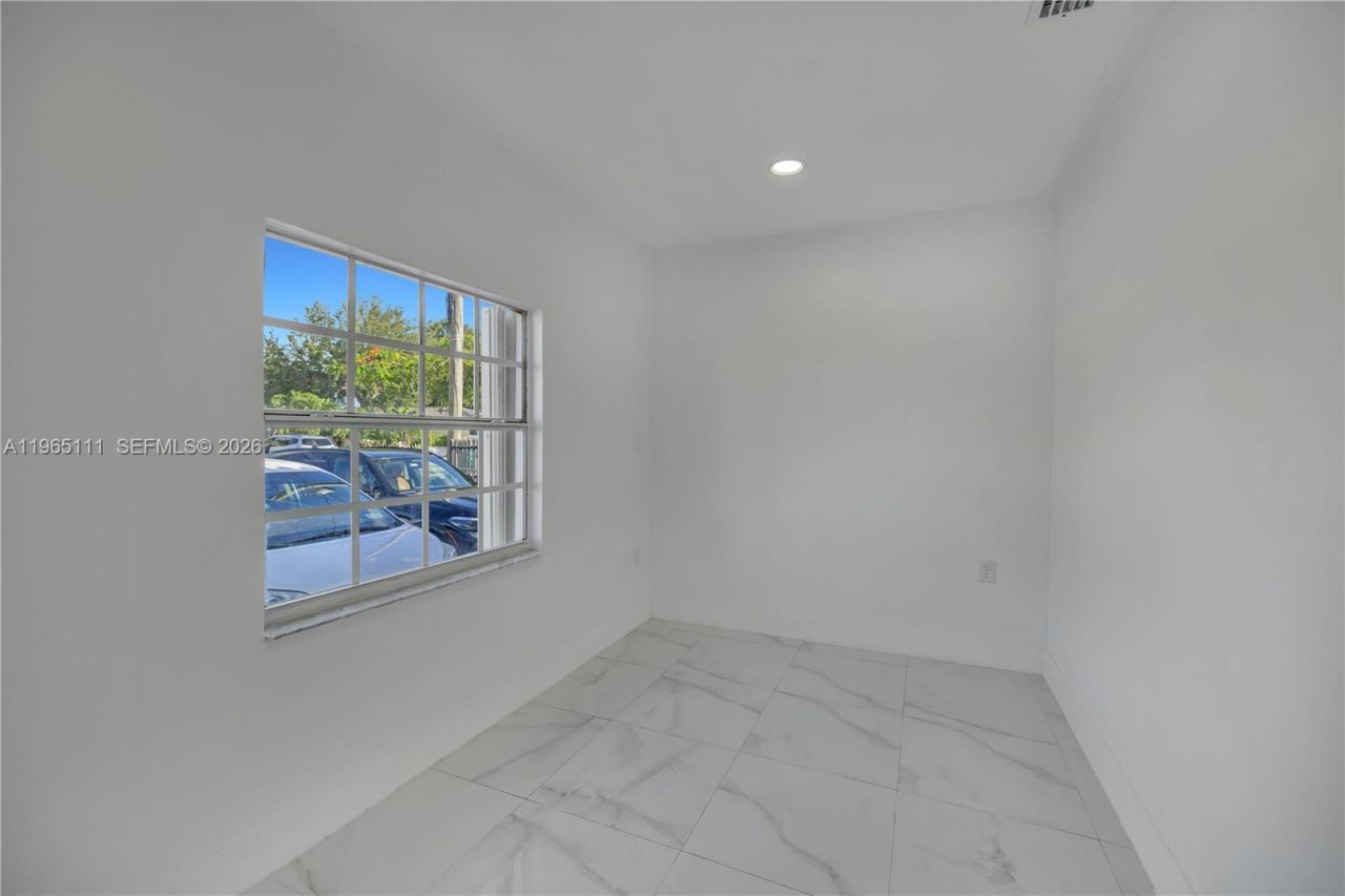 536 NW 25th Ave , Unit A, Miami, FL 33125 Photo