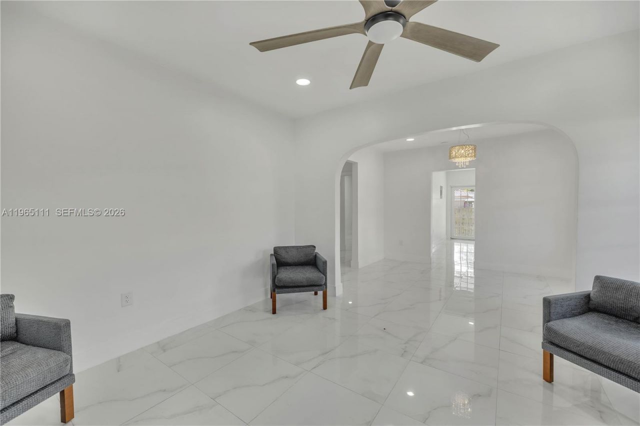 536 NW 25th Ave , Unit A, Miami, FL 33125 Photo