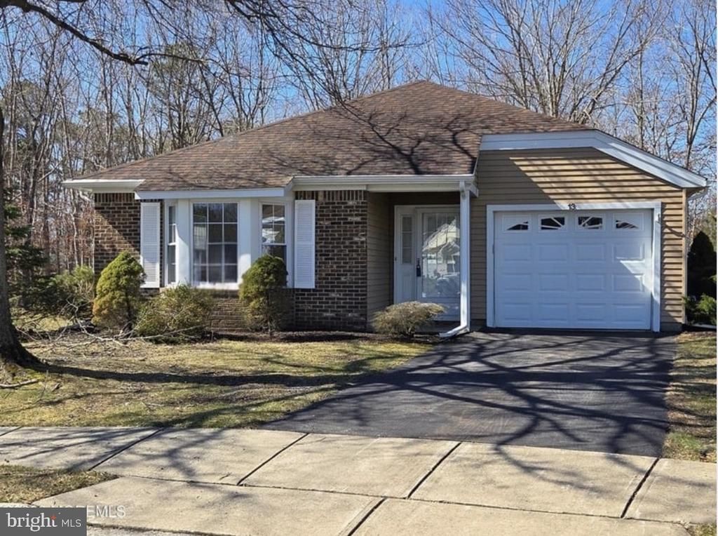 13 Dove Tree Court, Barnegat, NJ 08005 Main Photo