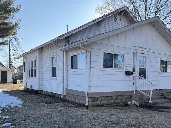 1402 S 5th Street, Clinton, IN 47842