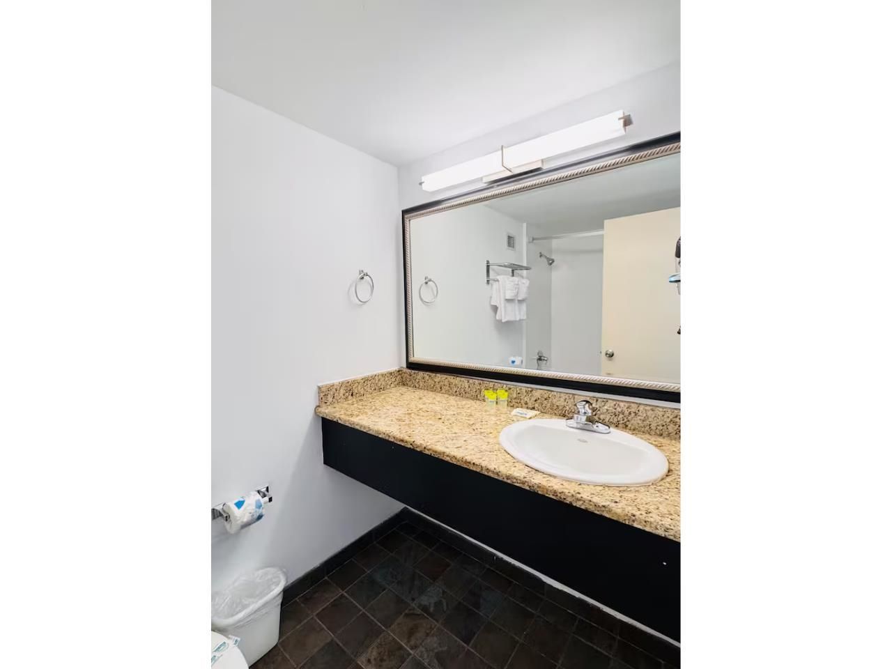 1501 South Ocean Blvd. Photo 8