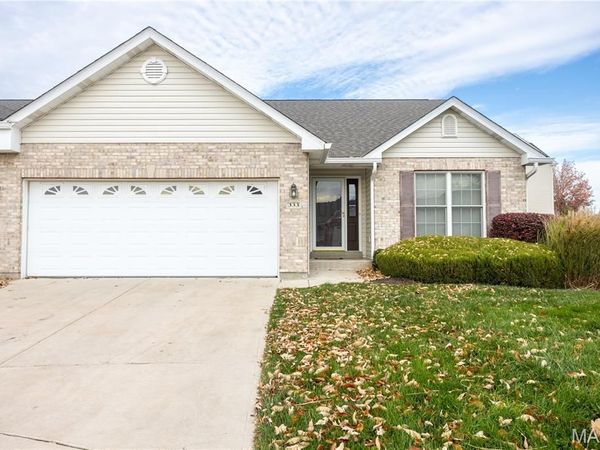 333 Villa Tuscany Court, Unit 5B, O'Fallon, MO 63366