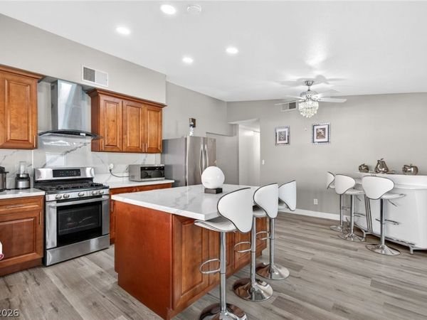 5375 Chestnut Street, Las Vegas, NV 89119