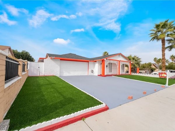 5375 Chestnut Street, Las Vegas, NV 89119