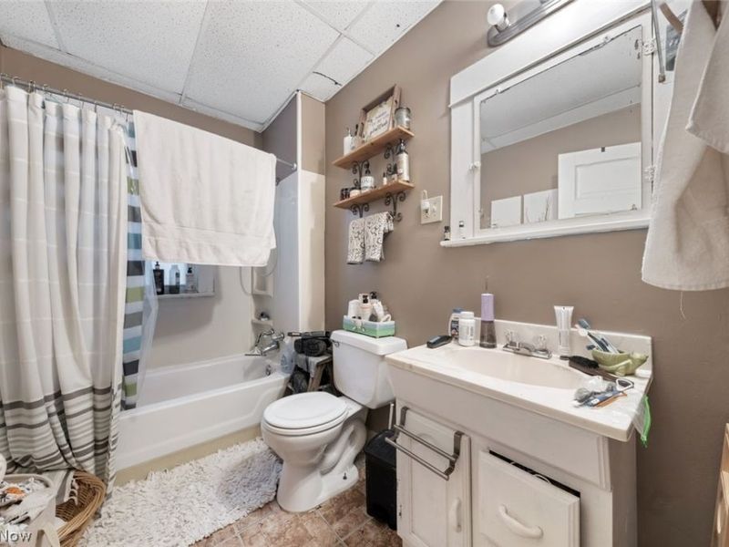 3921 Sackett Avenue, Cleveland, OH 44109 Photo 34