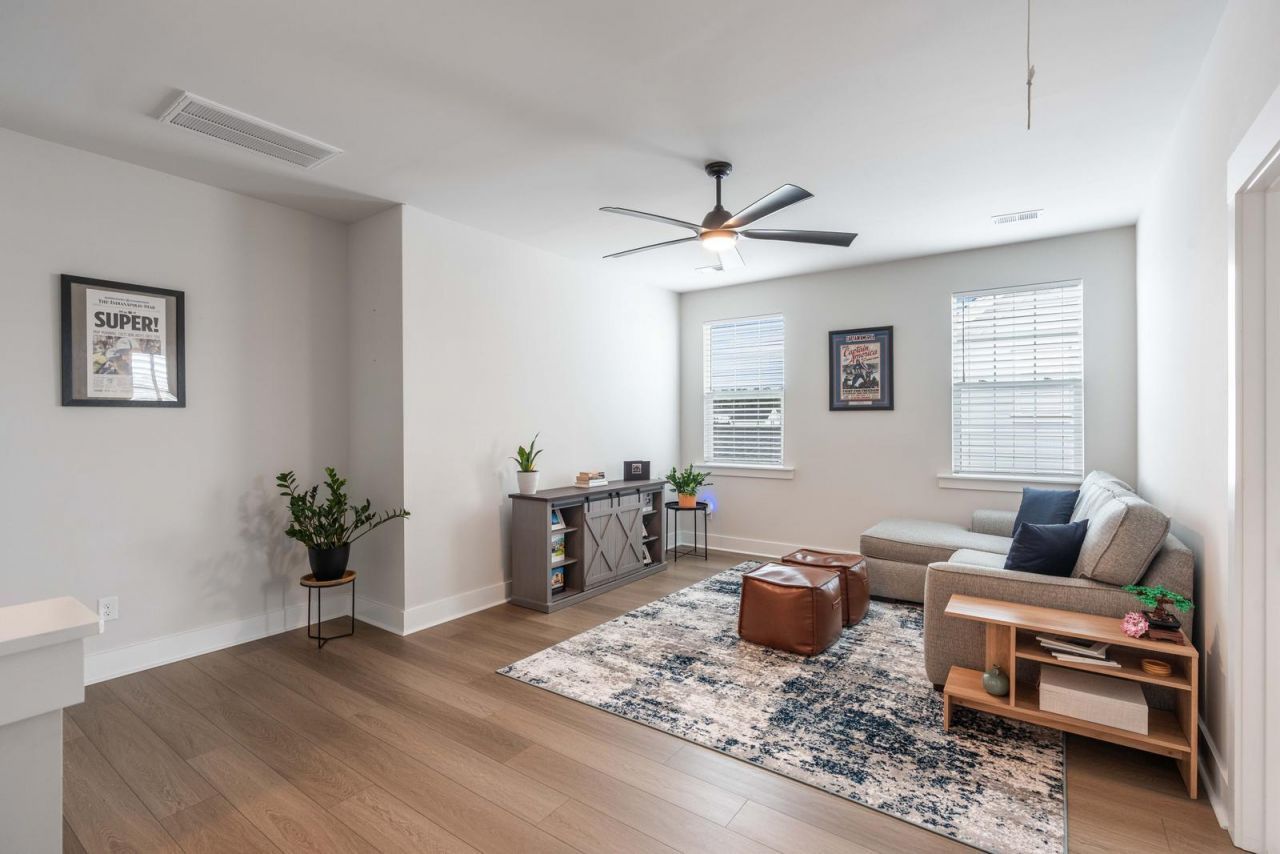 515 Rhythm Street Photo 58