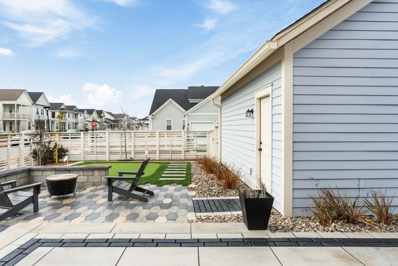 515 Rhythm Street Photo 63