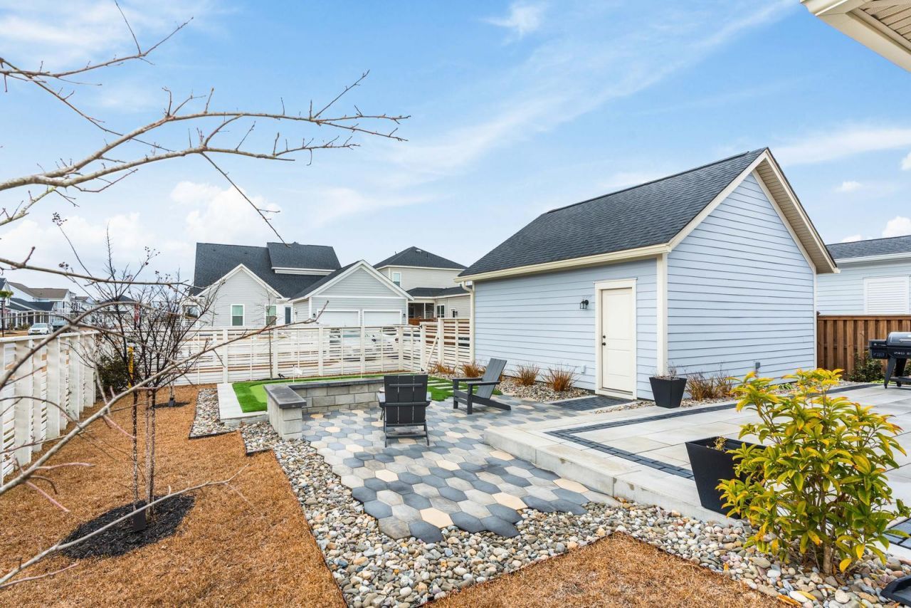 515 Rhythm Street Photo 72