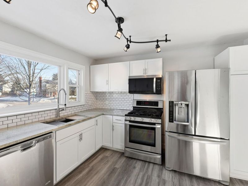 3001 Wicklow Road, Columbus, OH 43204 Photo 10