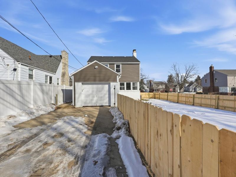 3001 Wicklow Road, Columbus, OH 43204 Photo 22