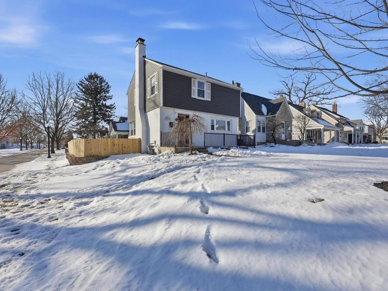 3001 Wicklow Road, Columbus, OH 43204 Photo 3