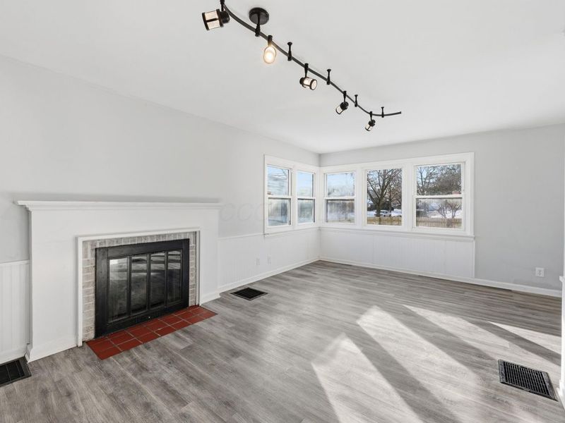 3001 Wicklow Road, Columbus, OH 43204 Photo 6