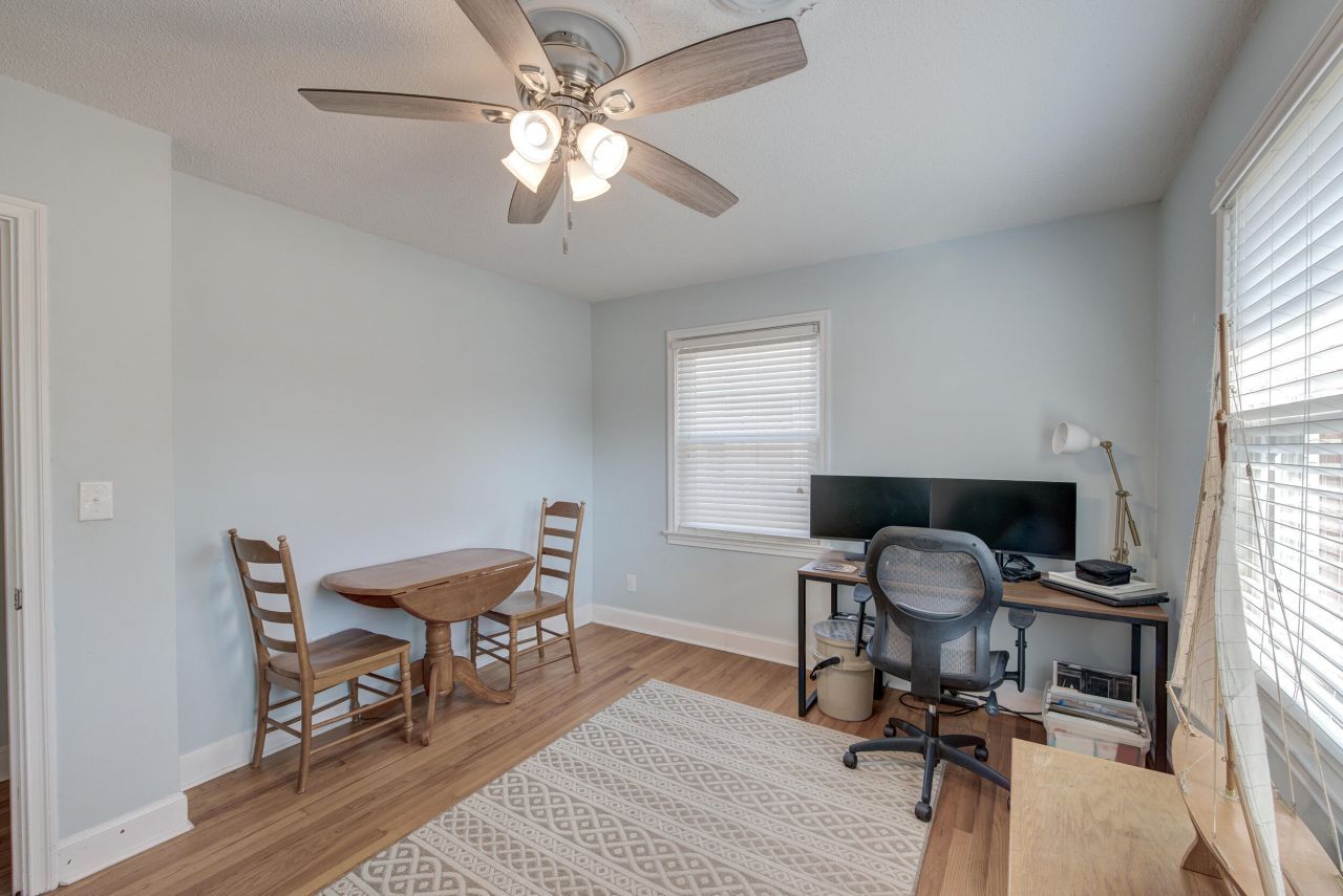 615 Wantoot Boulevard Photo 26