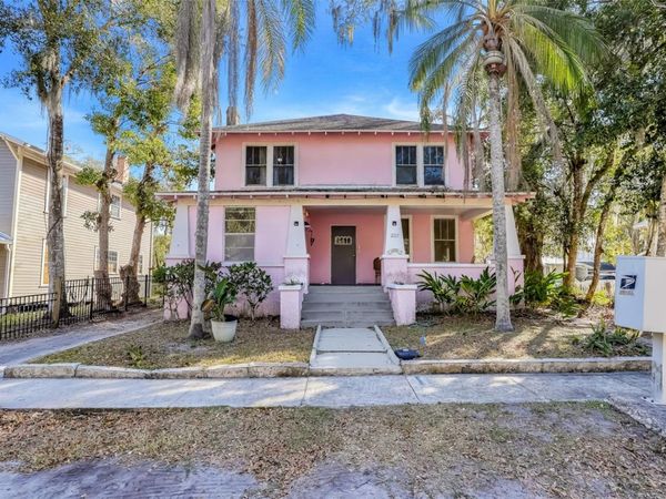 225 N SANS SOUCI AVENUE, DELAND, FL 32720