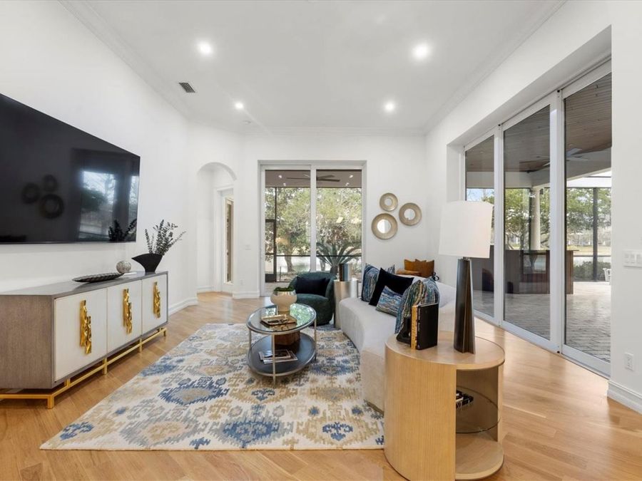 Property Image 63