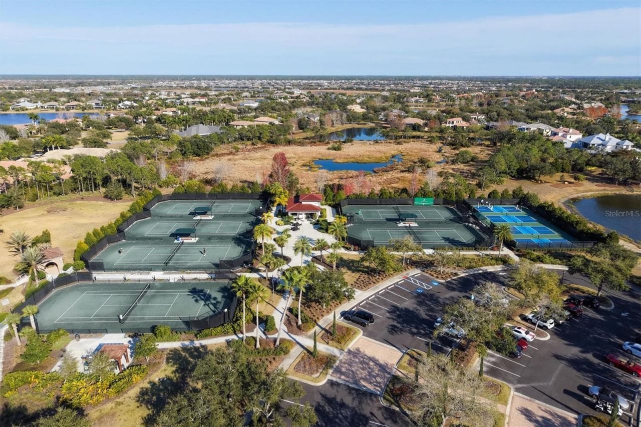 7921 Waterton Lane, Lakewood Ranch, FL 34202 Photo