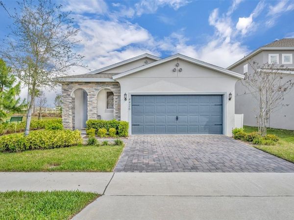 4426 DAVOS DRIVE, CLERMONT, FL 34711