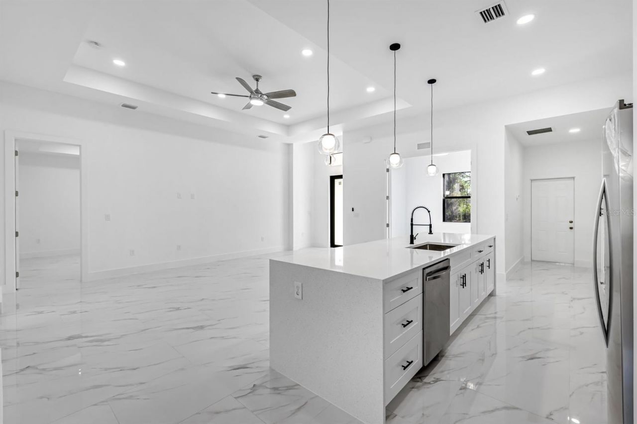 2113 Grayson Avenue, Alva, FL 33920 Photo