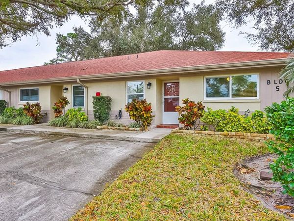 2460 NORTHSIDE DRIVE, Unit 506, CLEARWATER, FL 33761