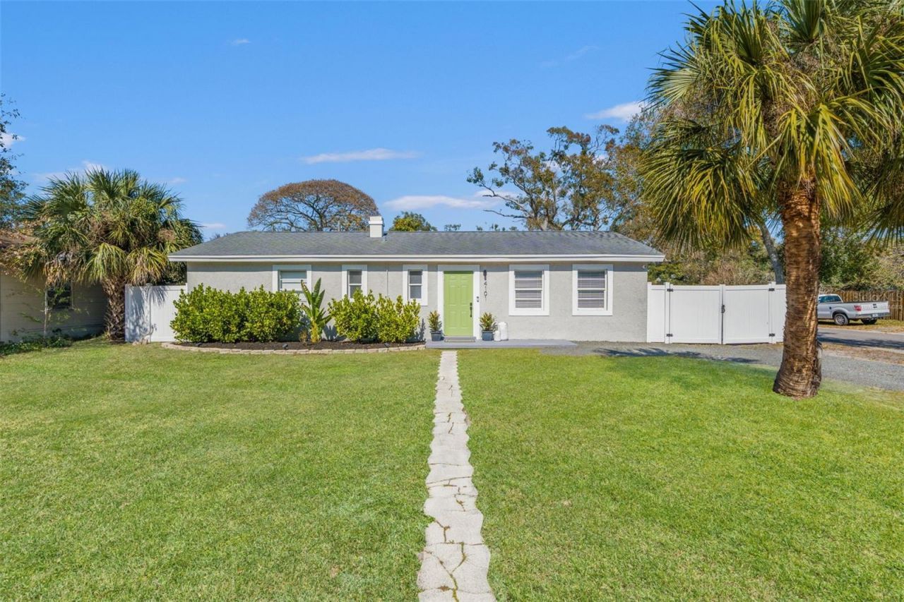 4101 W Oklahoma Avenue, Tampa, FL 33616 Main Photo