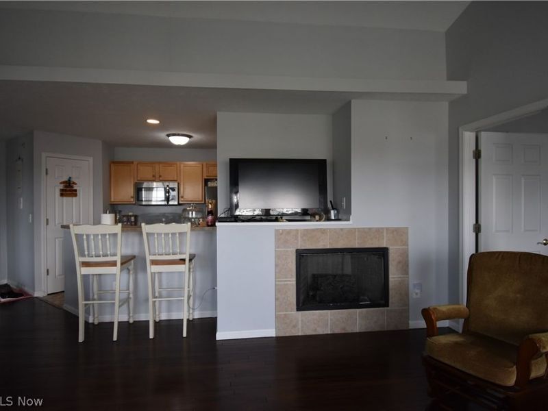 23004 Chandlers Lane, Unit 4-344, Olmsted Falls, OH 44138 Photo 12