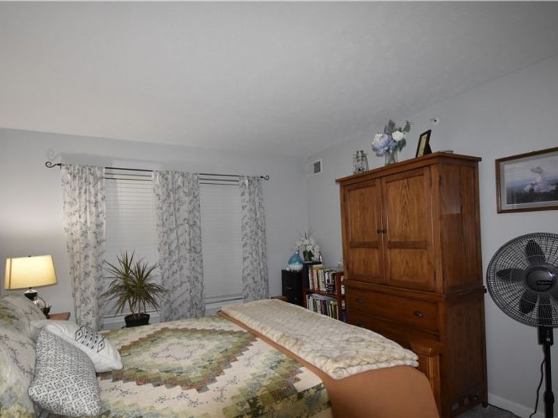 23004 Chandlers Lane, Unit 4-344, Olmsted Falls, OH 44138 Photo 15