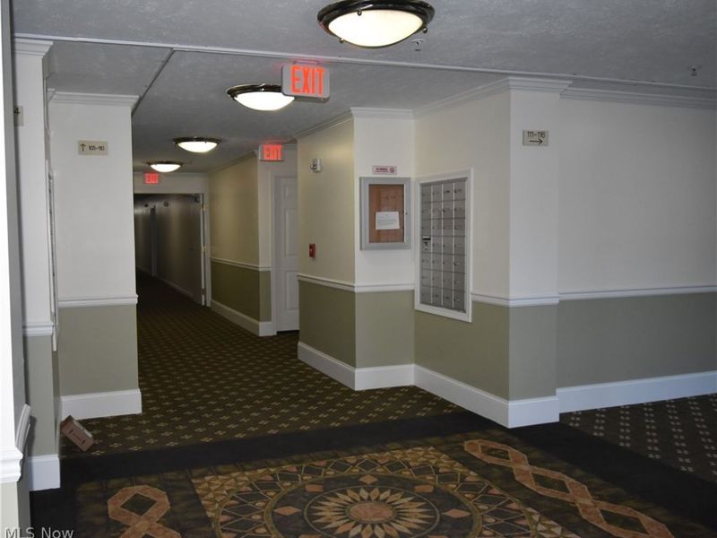 23004 Chandlers Lane, Unit 4-344, Olmsted Falls, OH 44138 Photo 34