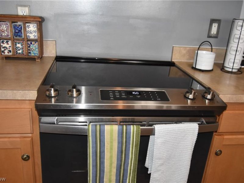 23004 Chandlers Lane, Unit 4-344, Olmsted Falls, OH 44138 Photo 6