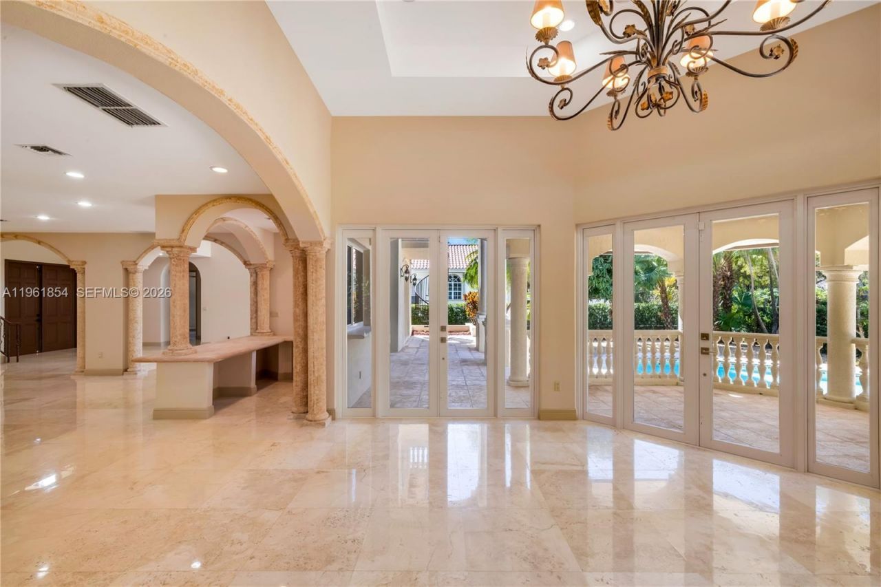 129 Gavilan Ave , Coral Gables, FL 33143 Photo