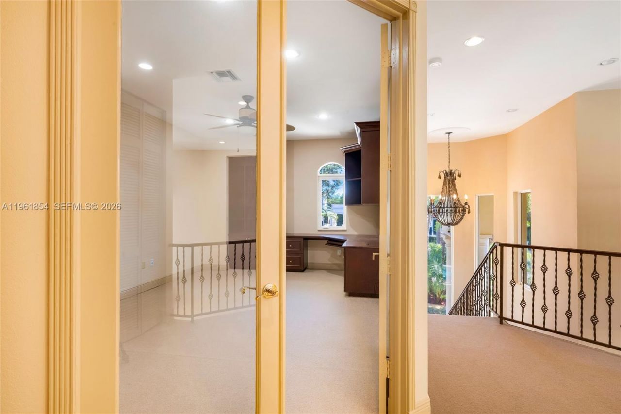 129 Gavilan Ave , Coral Gables, FL 33143 Photo