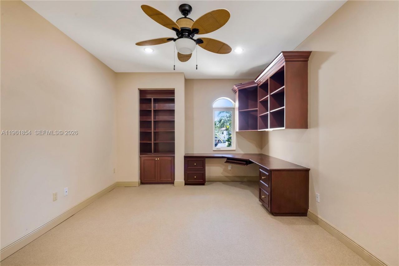 129 Gavilan Ave , Coral Gables, FL 33143 Photo