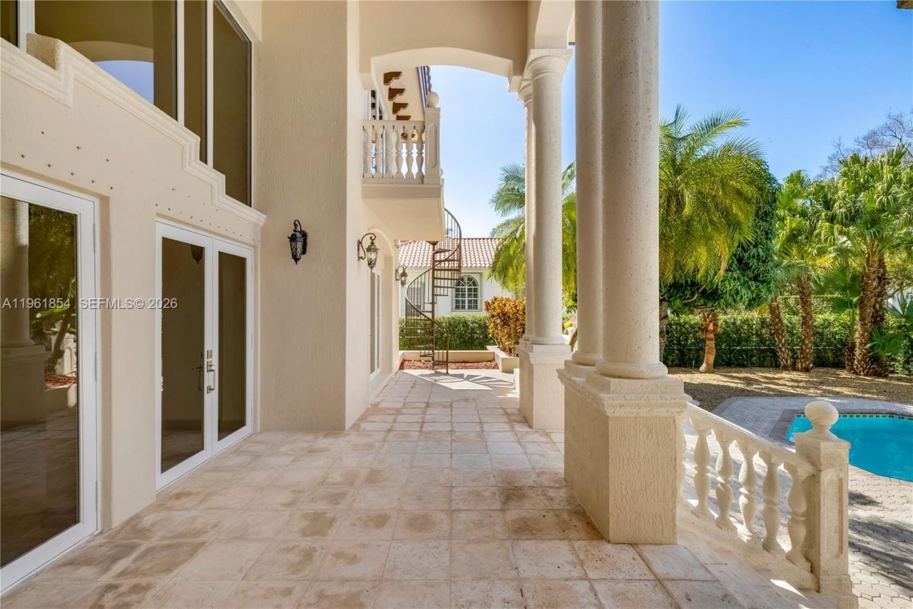 129 Gavilan Ave , Coral Gables, FL 33143 Photo