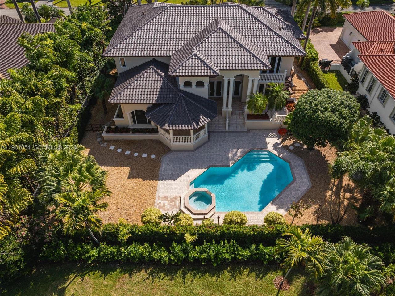 129 Gavilan Ave , Coral Gables, FL 33143 Photo