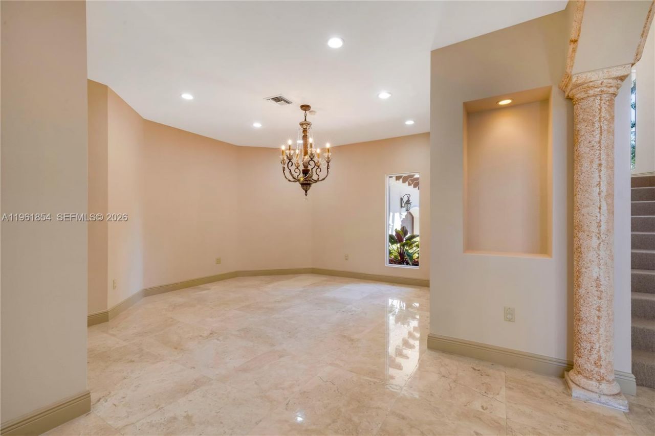 129 Gavilan Ave , Coral Gables, FL 33143 Photo