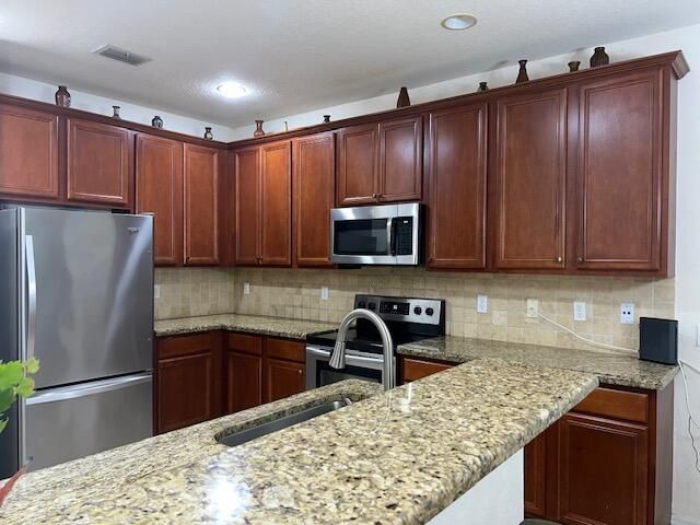 5845 Gypsum Place, West Palm Beach, FL 33413 Photo