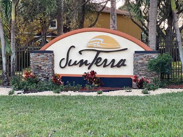 5845 Gypsum Place, West Palm Beach, FL 33413 Photo