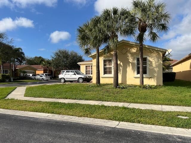 5845 Gypsum Place, West Palm Beach, FL 33413 Photo