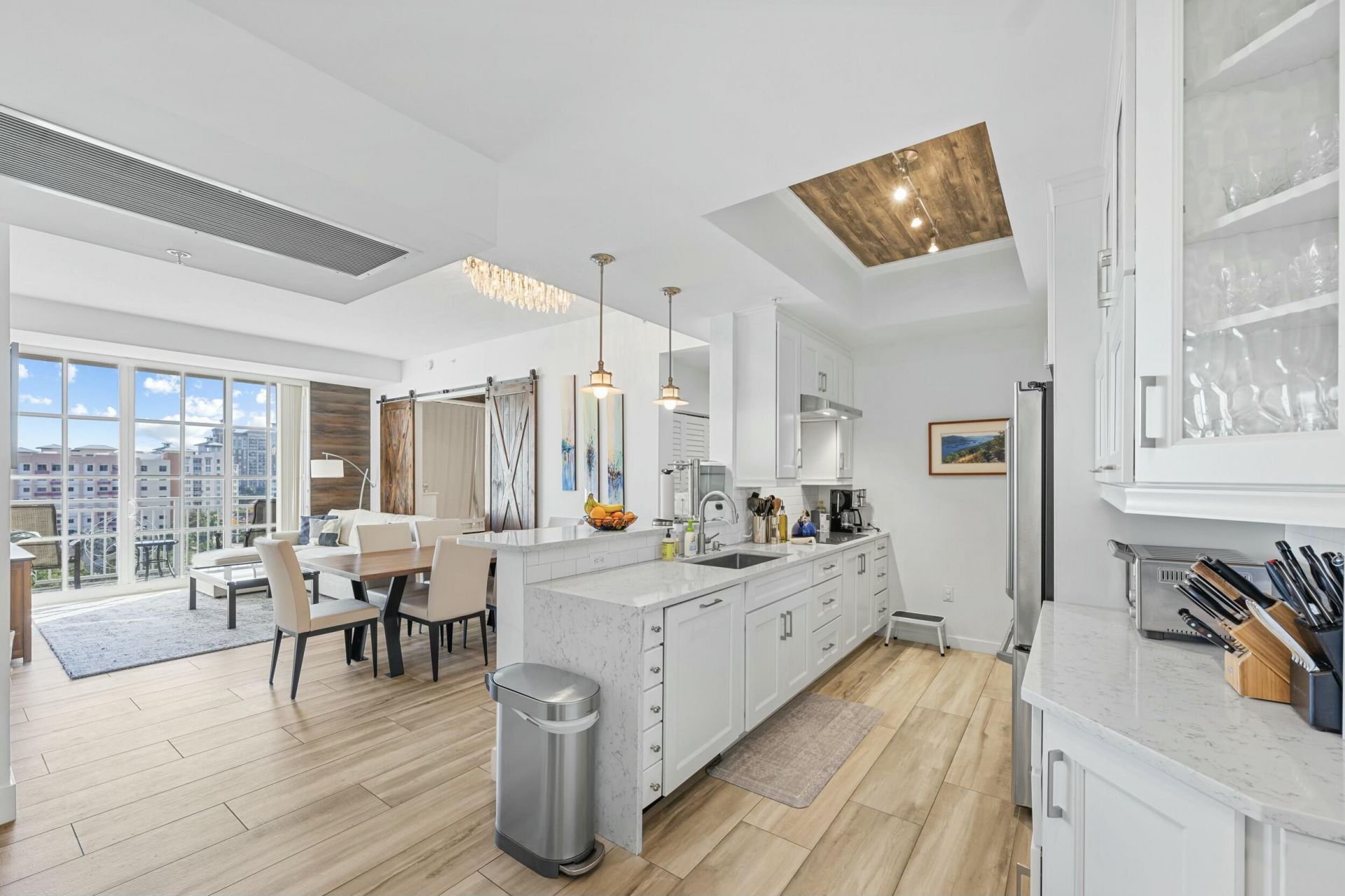 410 Evernia Street, Unit 807, West Palm Beach, FL 33401 Photo