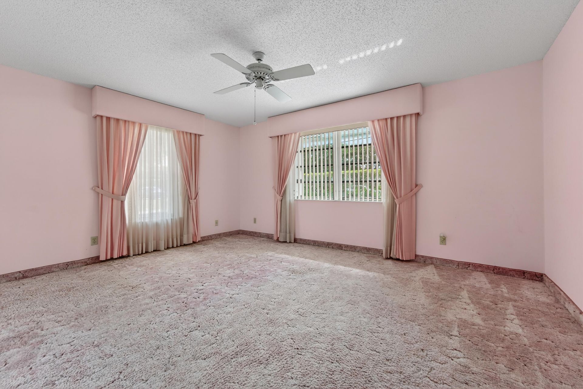 2201 SW 22nd Way, Boynton Beach, FL 33426 Photo