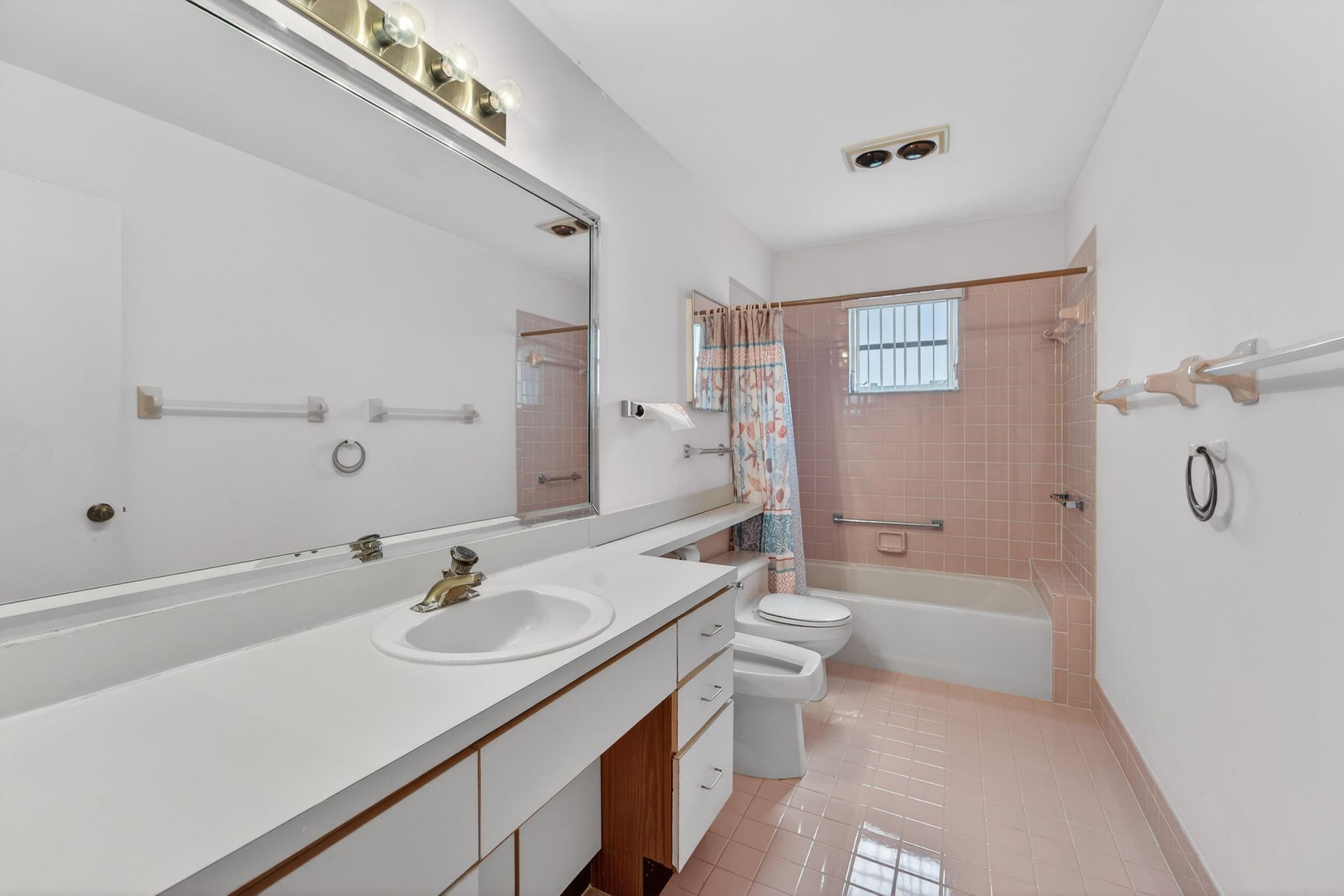 2201 SW 22nd Way, Boynton Beach, FL 33426 Photo