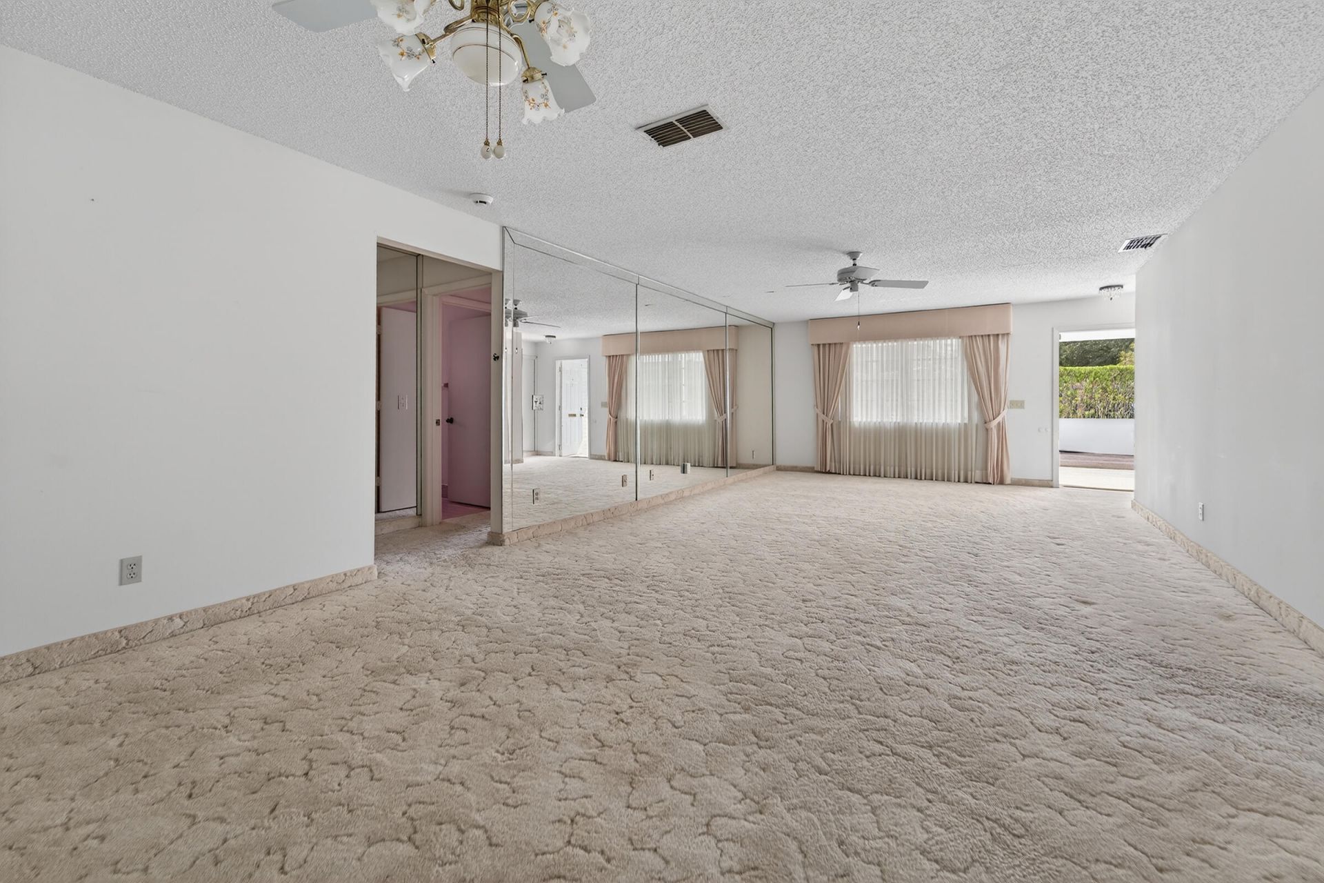 2201 SW 22nd Way, Boynton Beach, FL 33426 Photo